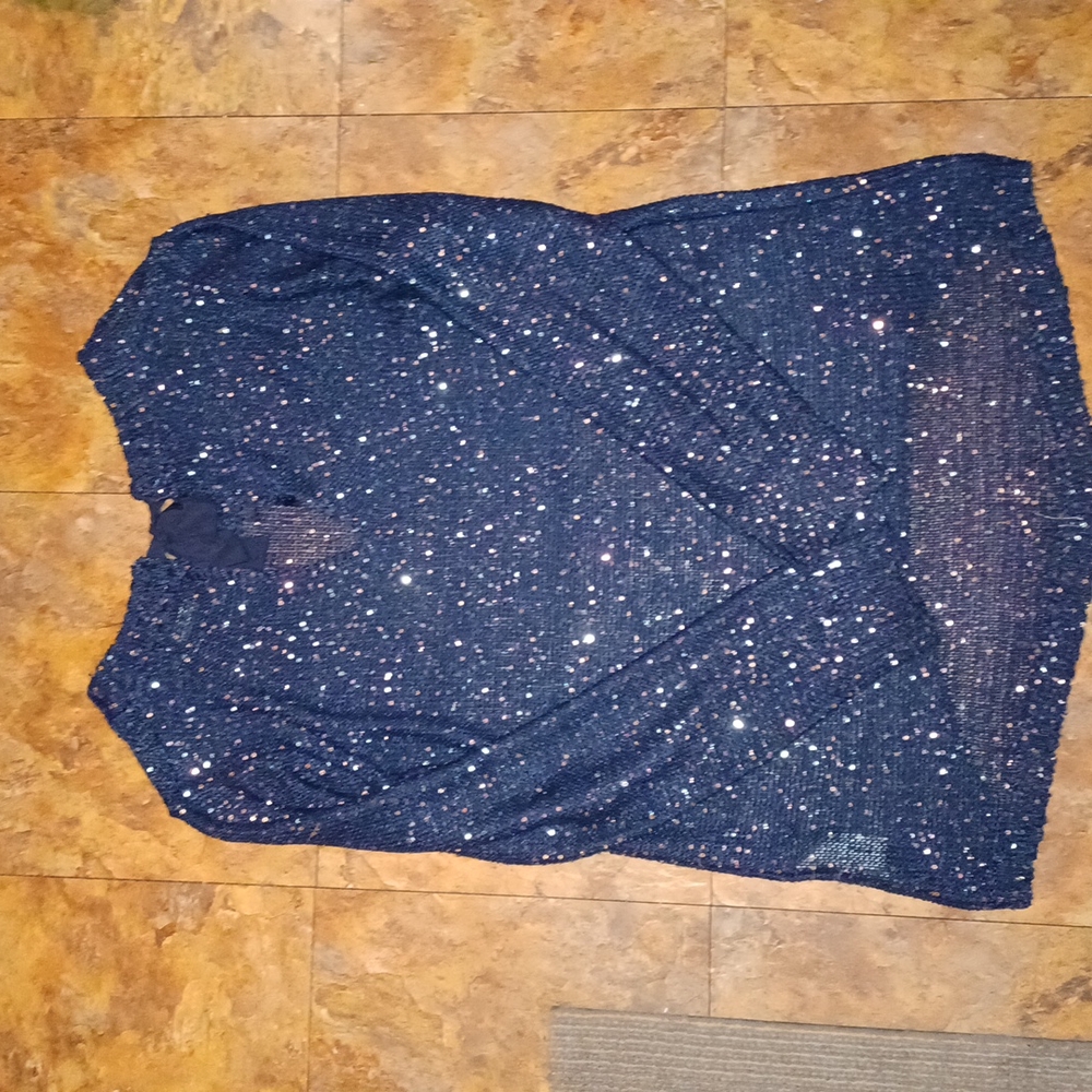 Sweater - Picture 5 of 6